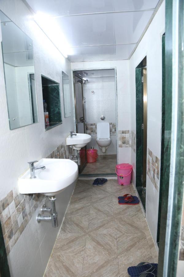 New Super Dormitory 뭄바이 외부 사진